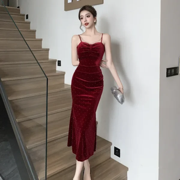Vintage Sexy Red Spaghetti Strap Velvet Slit Bodycon Prom Dress - Image 5