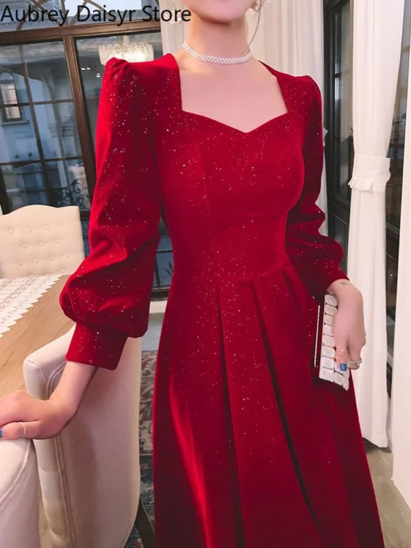 Red Prom Dresses: Elegant Sequins Midi V-neck Evening Dress - Image 2