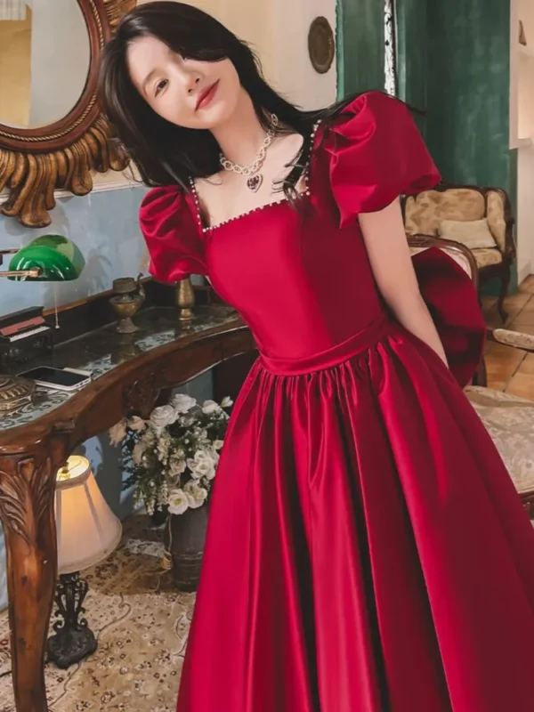 Elegant Off Shoulder Red Puff Sleeve Wedding Party Long Dress - Image 4